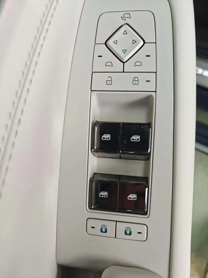 DENZA N9 DM 2025 Model Flagship Model – фото 10