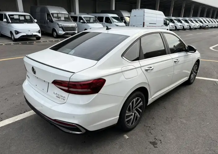 Volkswagen Lavida 2023 Model 280TSI DSG Starry Sky Manyi Edition – фото 6