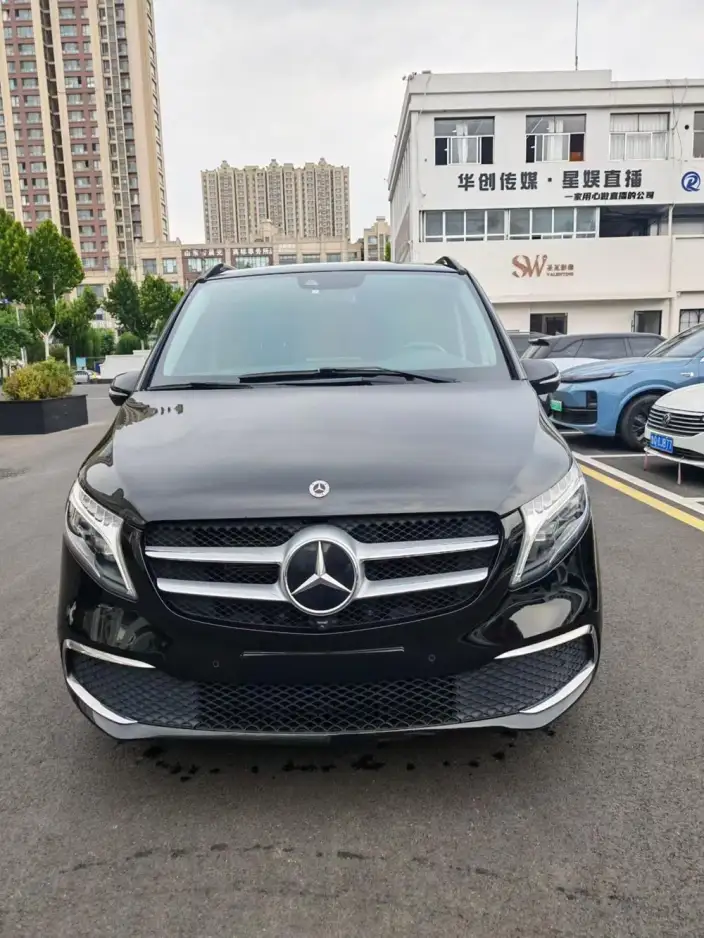 Mercedes-Benz V-Class 2021 Model V 260 Pilot Edition – фото 2