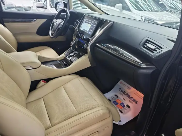 Vellfire 2020 Model Hybrid 2.5L HV Premium Edition – фото 4