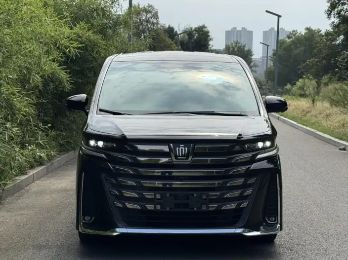 Vellfire 2023 Model Toyota Crown 2.5L Intelligent Hybrid 4WD Supreme Executive Edition – фото 2