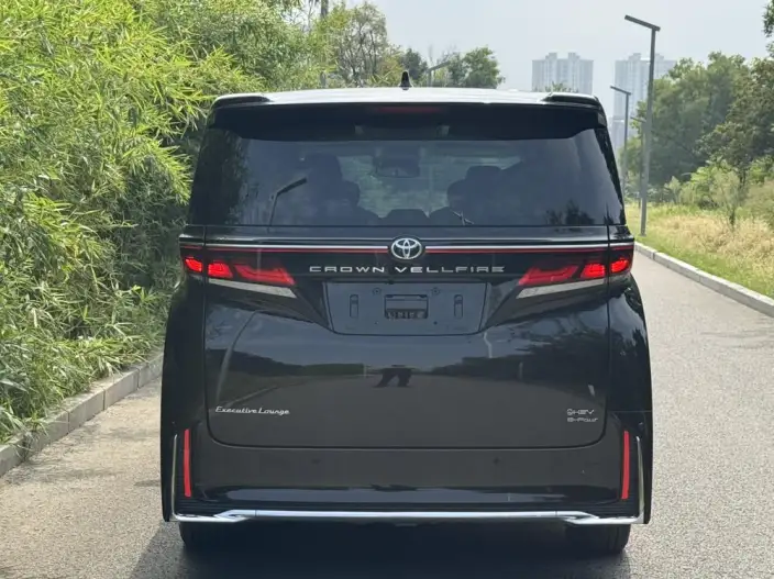 Vellfire 2023 Model Toyota Crown 2.5L Intelligent Hybrid 4WD Supreme Executive Edition – фото 5