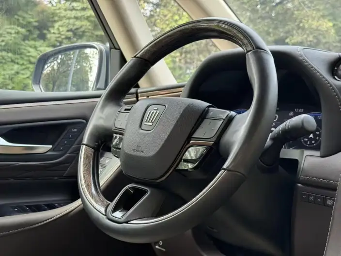 Vellfire 2023 Model Toyota Crown 2.5L Intelligent Hybrid 4WD Supreme Executive Edition – фото 9