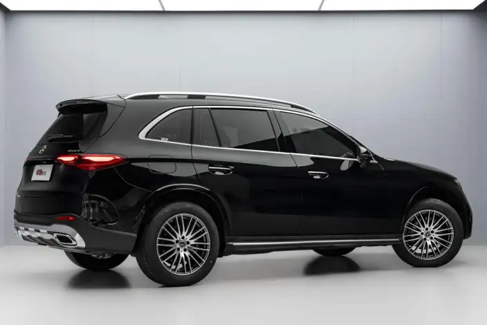 Mercedes-Benz GLC 2025 Model Facelift GLC 300 L 4MATIC Dynamic Model 5 seat – фото 8