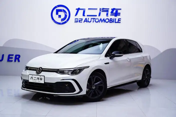 Volkswagen Golf 2021 Model 280TSI DSG R-Line – фото 1