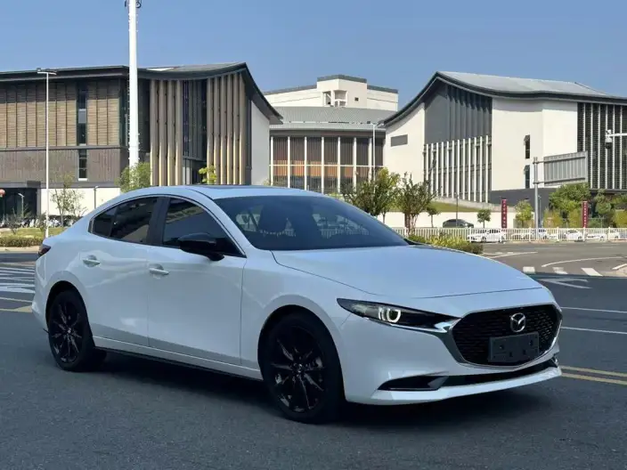 Mazda3 Axela 2023 Model 2.0L Automatic Zhi Shine Edition – фото 3