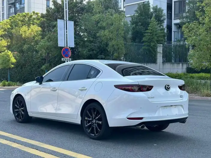 Mazda3 Axela 2023 Model 2.0L Automatic Zhi Shine Edition – фото 4