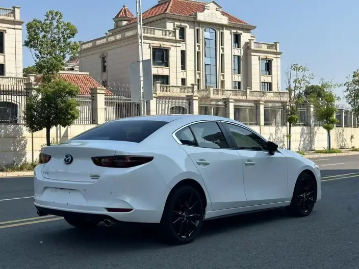 Mazda3 Axela 2023 Model 2.0L Automatic Zhi Shine Edition – фото 6