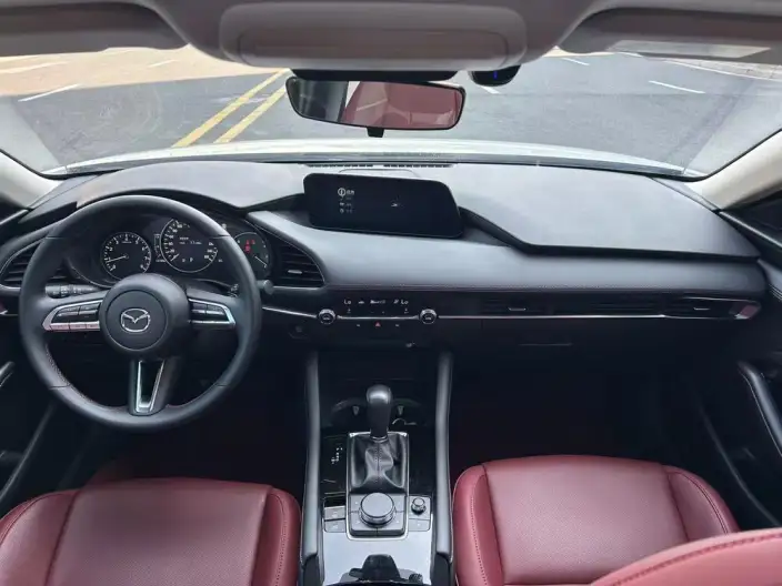 Mazda3 Axela 2023 Model 2.0L Automatic Zhi Shine Edition – фото 7