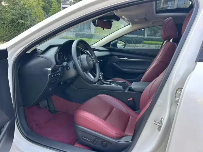 Mazda3 Axela 2023 Model 2.0L Automatic Zhi Shine Edition – фото 8