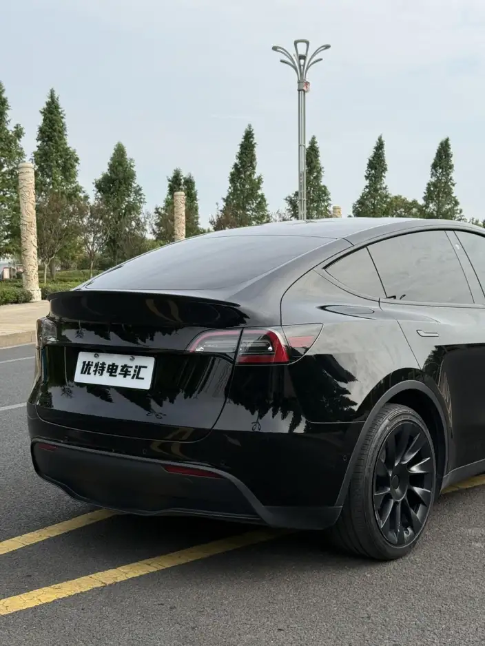Model Y 2022 Model Facelift Rear-wheel drive version – фото 7