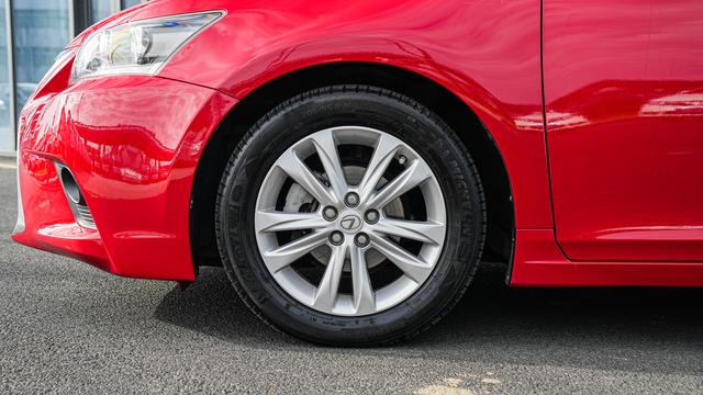 Lexus CT 2014 200h Comfort Monochrome – фото 8