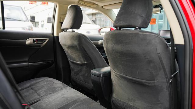 Lexus CT 2014 200h Comfort Monochrome – фото 14
