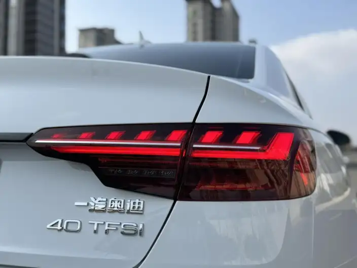 Audi A4 L 2023 Model 40 TFSI Luxury Dynamic Model – фото 9