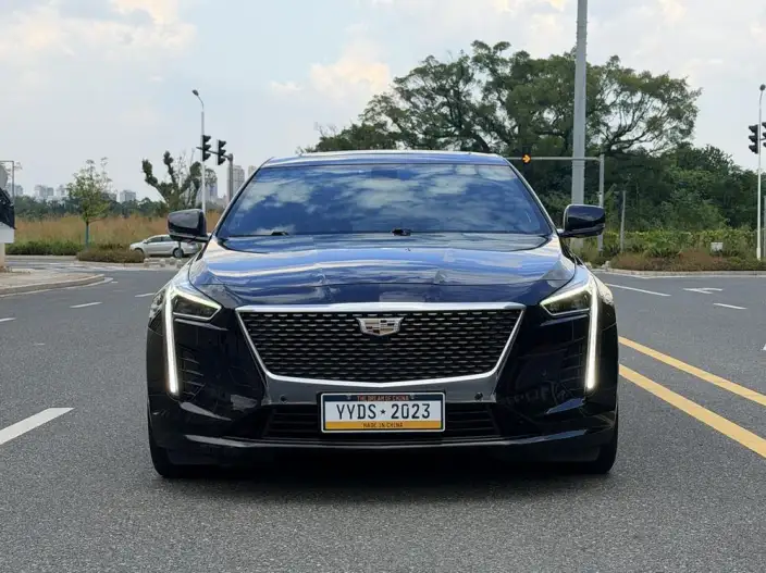Cadillac CT6 2021 Model 28T Elite Model – фото 2