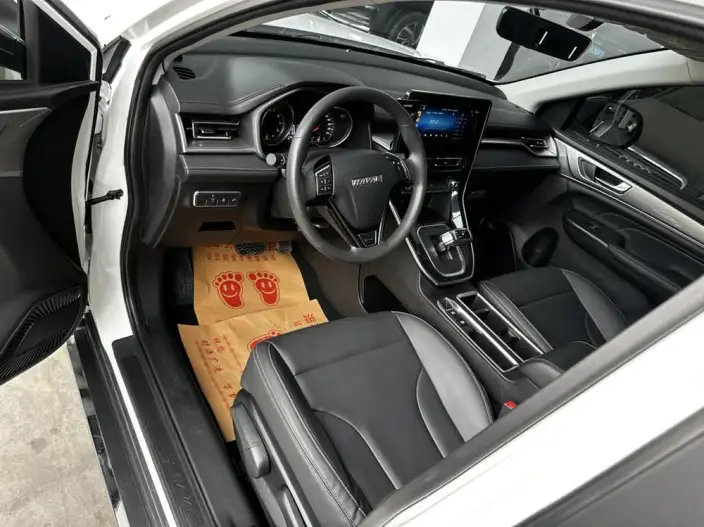 Haval M6 2021 Model PLUS 1.5T DCT Elite Smart Connect Model – фото 7