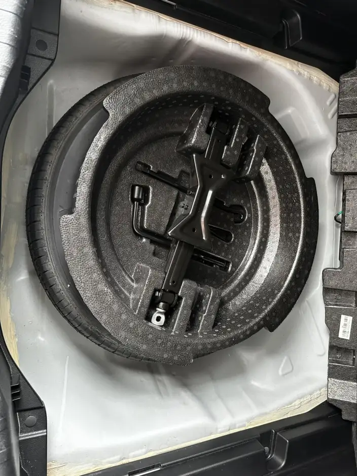 Haval M6 2021 Model PLUS 1.5T DCT Elite Smart Connect Model – фото 10