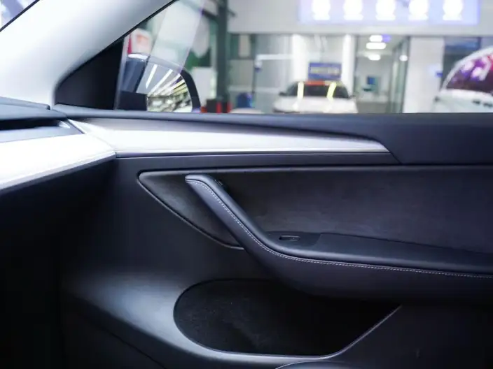 Model Y 2024 Model Rear-wheel drive version – фото 4