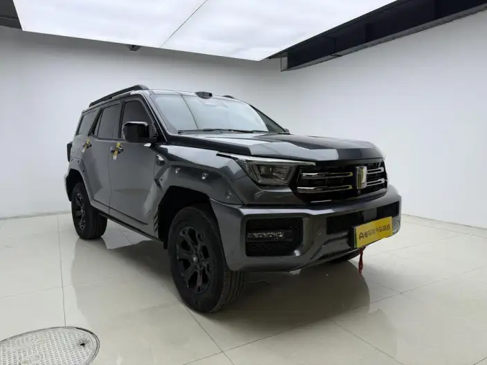 Tank 400 Hi4-T 2026 Model 2.0T Smart Edition – фото 3