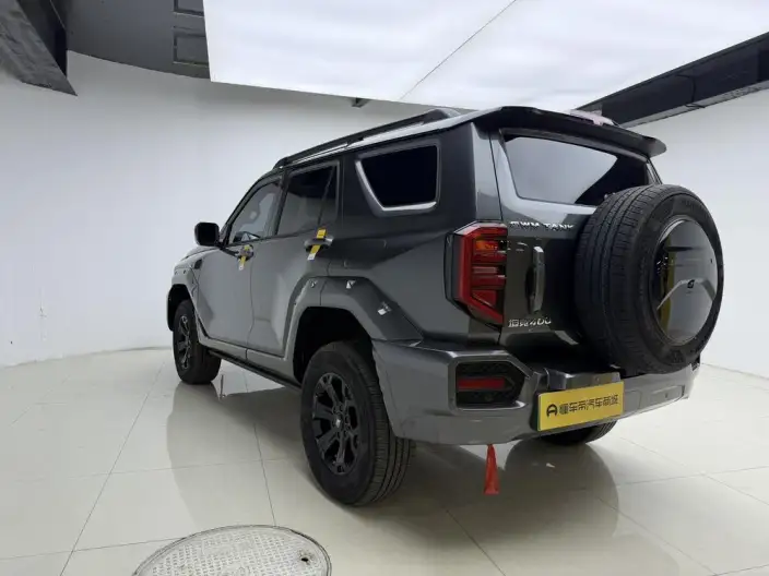 Tank 400 Hi4-T 2026 Model 2.0T Smart Edition – фото 5