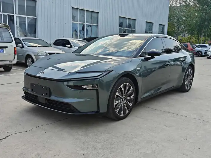 Toyota bZ7 2026 Model 710 Ultra LiDAR Edition – фото 1