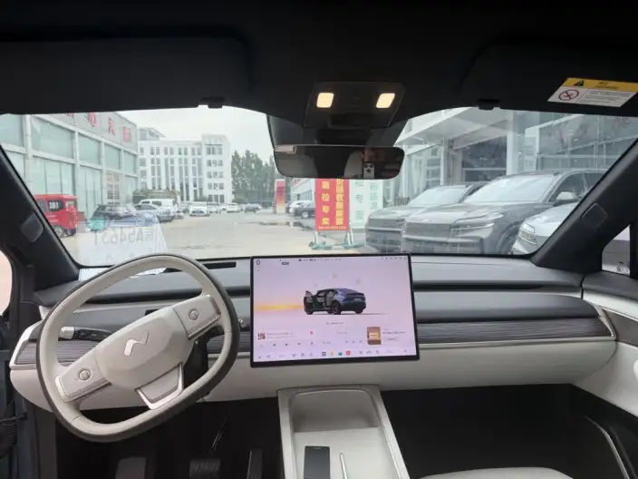 Onvo L60 2024 Model 555km Standard battery life version