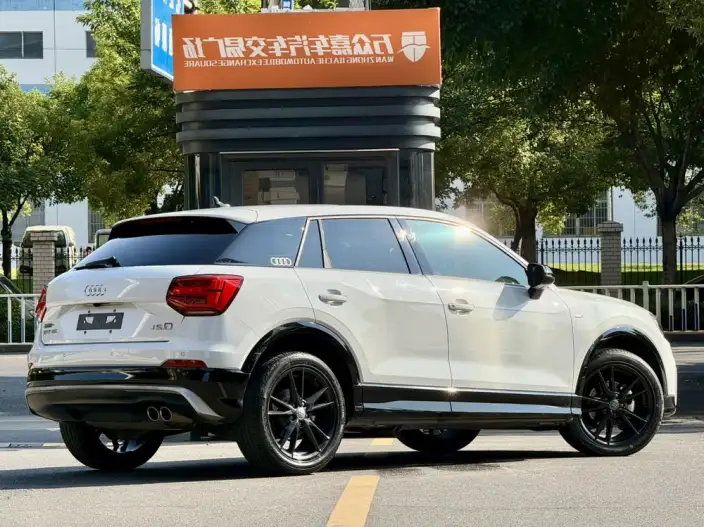 AUDI Q2L 2020 Model 35TFSI Enterprising Dynamic Model – фото 5