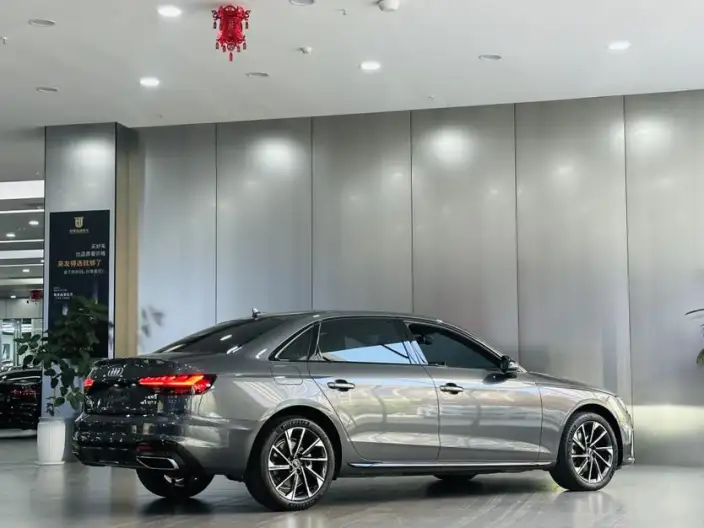 Audi A4 L 2023 Model 40 TFSI Luxury Dynamic Model – фото 6