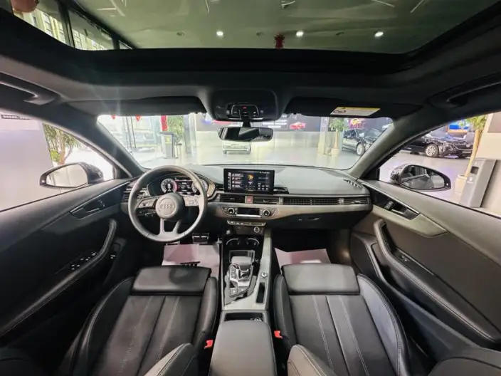 Audi A4 L 2023 Model 40 TFSI Luxury Dynamic Model – фото 10