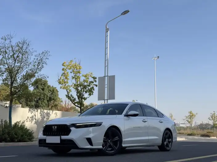 Honda INSPIRE 2023 Model 260TURBO Exquisite Edition – фото 1