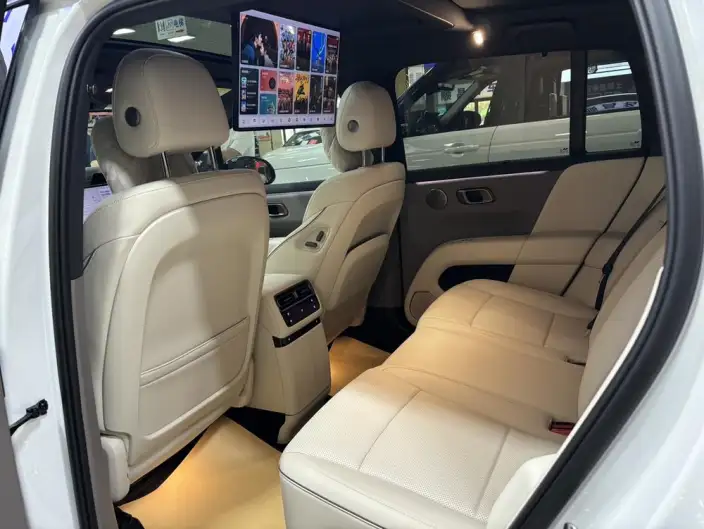 Li Auto i6 2025 Model 4WD Standard Edition – фото 9