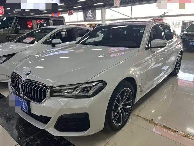 BMW 5 Series 2021 Model Facelift 525Li M Sports Set – фото 1