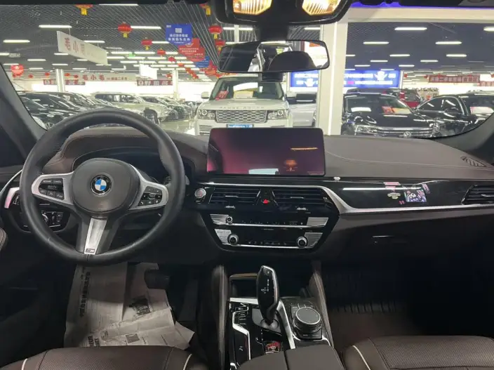 BMW 5 Series 2021 Model Facelift 525Li M Sports Set – фото 7