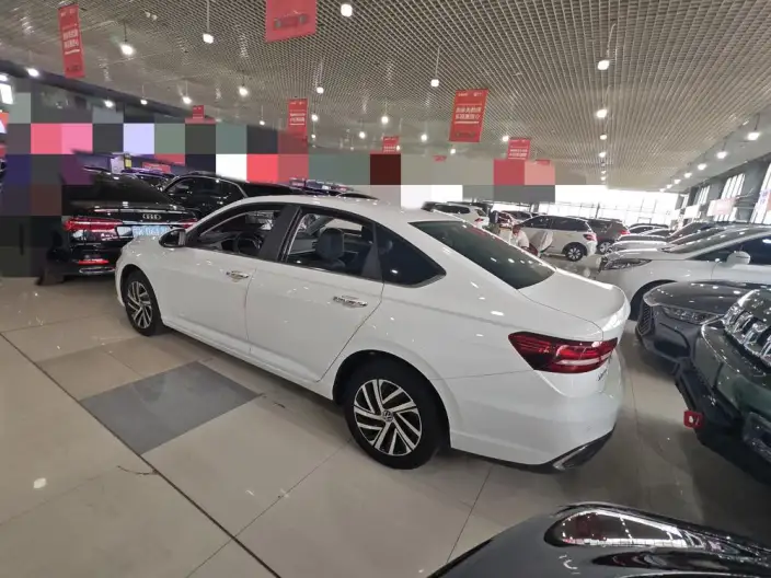 Volkswagen Lavida 2023 Model 300TSI DSG Manyi Edition – фото 4