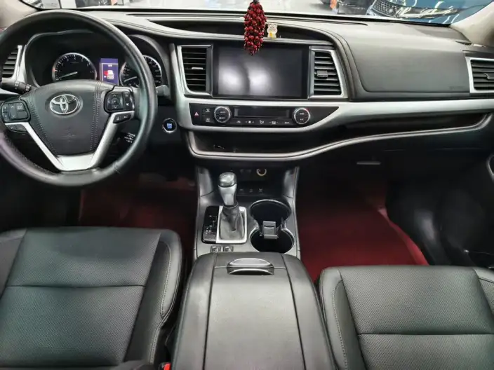 Toyota Highlander 2021 Model 2.0T 4WD Deluxe Edition 7 seat – фото 8