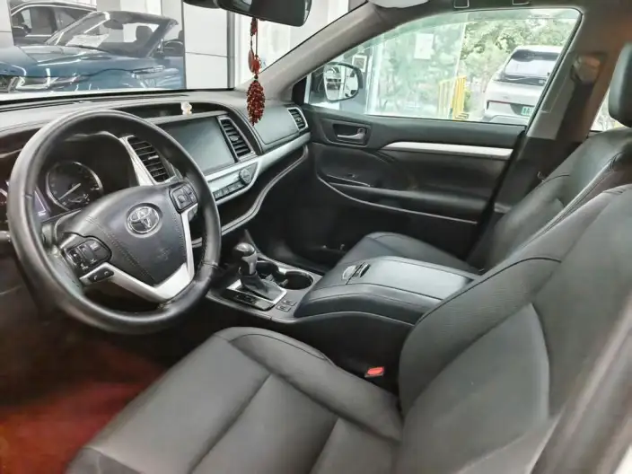 Toyota Highlander 2021 Model 2.0T 4WD Deluxe Edition 7 seat – фото 9