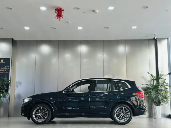 BMW X3 2021 Model Facelift xDrive25i M Sports Set – фото 4