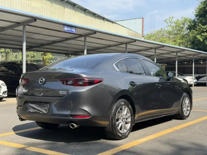 Mazda3 Axela 2021 Model 2.0L Automatic Zhi Engine Edition – фото 6