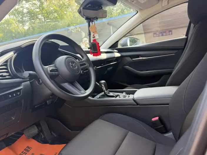 Mazda3 Axela 2021 Model 2.0L Automatic Zhi Engine Edition – фото 8