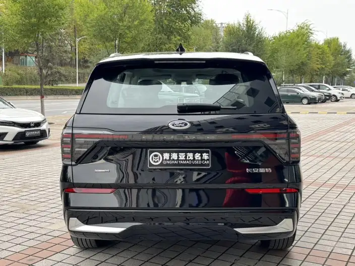 Ford Edge 2025 Model Ford Edge L 2.0T EcoBoost E Hybrid 4WD VII seat Supreme Model – фото 5