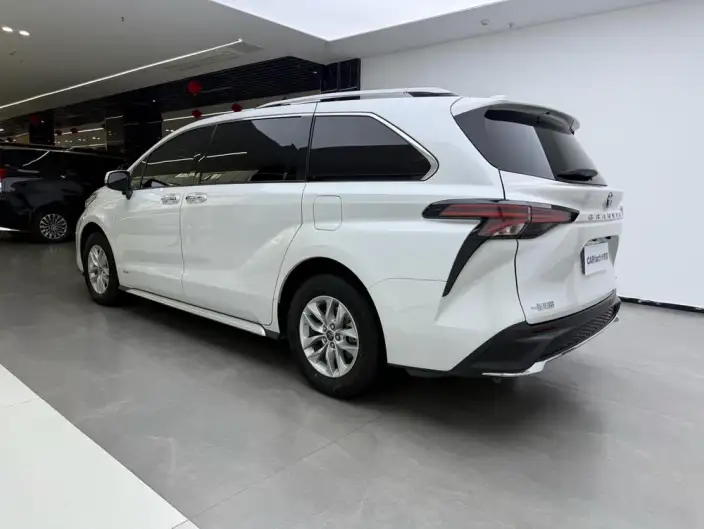 Granvia 2024 Model Intelligent Hybrid 2.5L 2WD Comfort Edition – фото 5