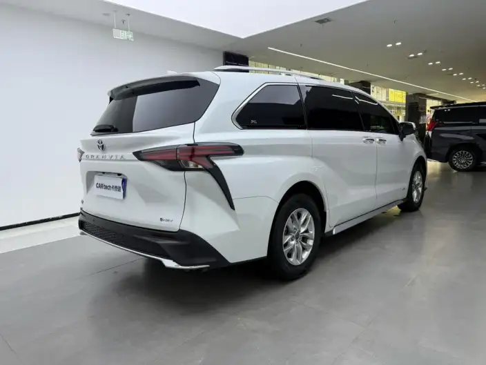 Granvia 2024 Model Intelligent Hybrid 2.5L 2WD Comfort Edition – фото 6