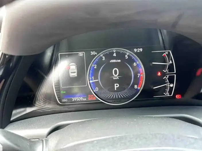 Lexus ES 2024 Model 200 Premium – фото 5