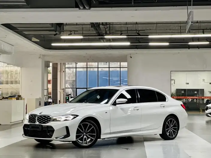 BMW 3 Series 2023 Model 325Li M Sports Set – фото 1