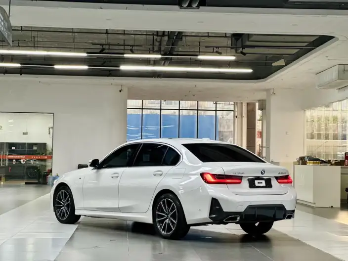 BMW 3 Series 2023 Model 325Li M Sports Set – фото 4