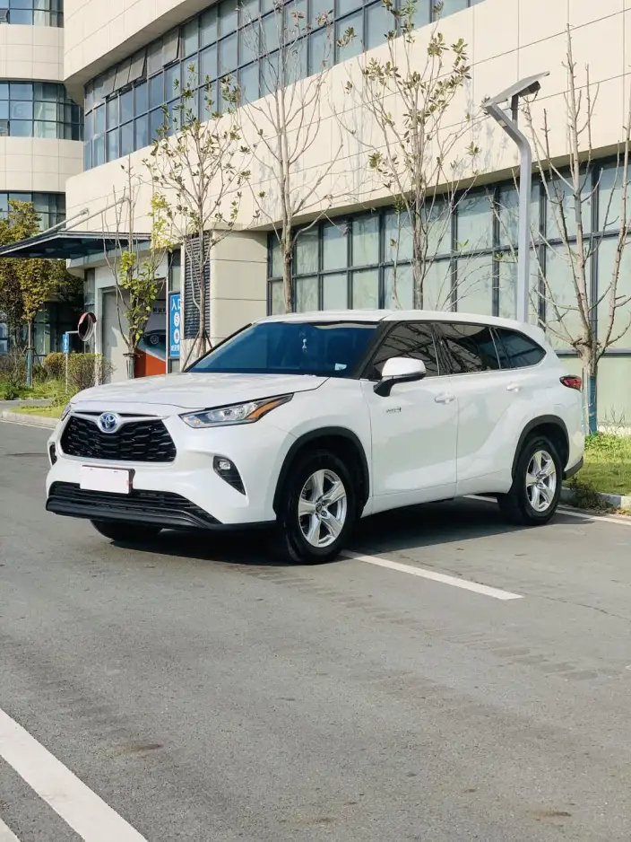 Toyota Highlander 2023 Model Hybrid 2.5L 4WD Elite Edition 7 seat – фото 1