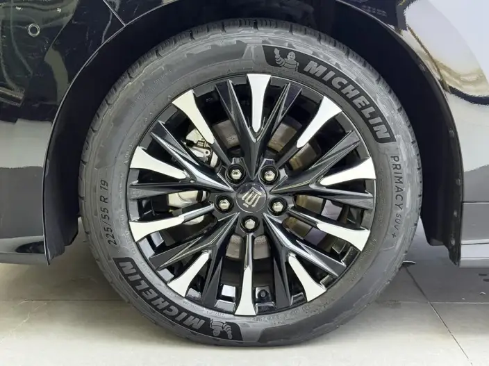 Vellfire 2024 Model 2.5L Automatic 4WD 7 seat Parallel Imported – фото 8