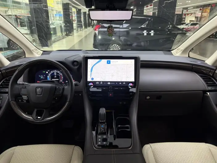 Vellfire 2024 Model 2.5L Automatic 4WD 7 seat Parallel Imported – фото 10