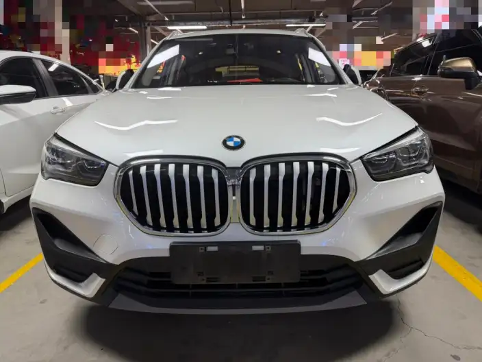 BMW X1 2021 Model sDrive20Li Exclusive Model – фото 2