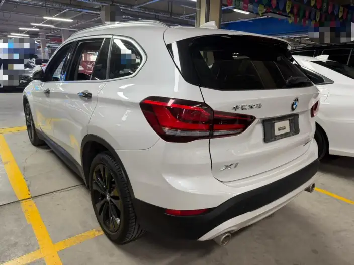 BMW X1 2021 Model sDrive20Li Exclusive Model – фото 4
